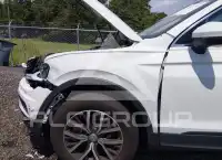 2019 Volkswagen Tiguan photo