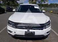 2019 Volkswagen Tiguan photo