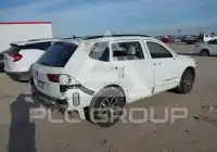 2019 Volkswagen Tiguan photo