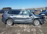 2019 Volkswagen Tiguan фото