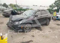 2019 Volkswagen Tiguan фото