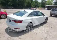 2019 Volkswagen Jetta фото