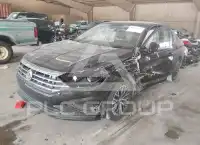 2019 Volkswagen Jetta photo
