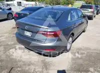 2019 Volkswagen Jetta photo
