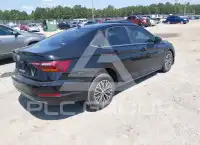 2019 Volkswagen Jetta photo