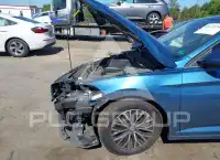 2019 Volkswagen Jetta фото