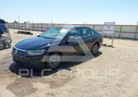 2019 Volkswagen Jetta фото