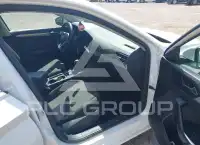 2019 Volkswagen Jetta фото