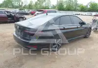 2019 Volkswagen Jetta фото