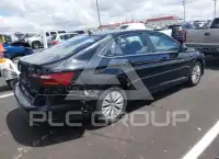 2019 Volkswagen Jetta фото