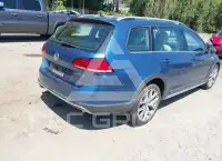 2019 Volkswagen GOLF photo