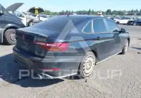 2019 Volkswagen Jetta фото
