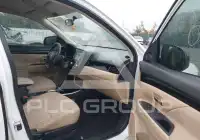 2020 Mitsubishi OUTLANDER photo