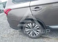 2020 Mitsubishi OUTLANDER фото