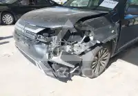 2020 Mitsubishi OUTLANDER фото