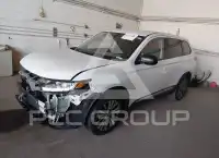 2020 Mitsubishi OUTLANDER photo