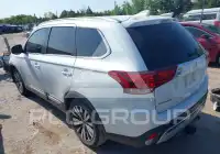 2020 Mitsubishi OUTLANDER фото