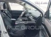 2020 Mitsubishi OUTLANDER photo