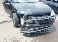 2020 Mitsubishi OUTLANDER фото
