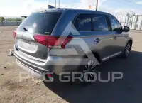 2020 Mitsubishi OUTLANDER photo