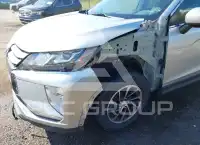 2020 Mitsubishi ECLIPSE фото