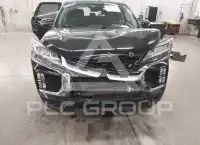 2020 Mitsubishi OUTLANDER photo