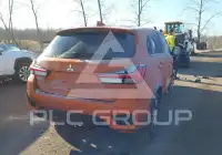 2020 Mitsubishi OUTLANDER photo