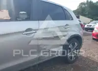 2020 Mitsubishi OUTLANDER фото