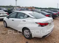 2020 Nissan VERSA фото