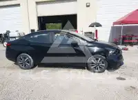 2020 Nissan VERSA фото