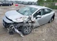 2020 Nissan VERSA фото