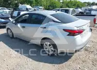 2020 Nissan VERSA photo