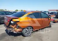 2020 Nissan VERSA фото
