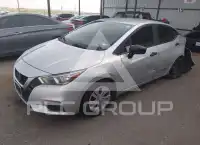 2020 Nissan VERSA photo