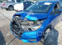 2020 Nissan VERSA фото