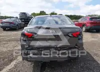 2020 Nissan VERSA фото
