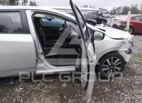 2020 Nissan VERSA фото