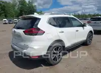 2020 Nissan ROGUE photo