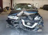 2020 Nissan ROGUE photo