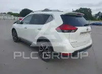 2020 Nissan ROGUE photo