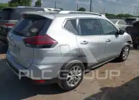 2020 Nissan ROGUE photo