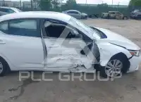 2020 Nissan SENTRA фото
