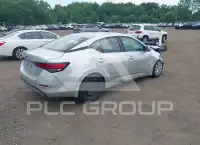 2020 Nissan SENTRA фото