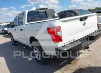 2020 Nissan TITAN фото