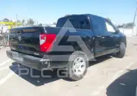 2020 Nissan TITAN photo