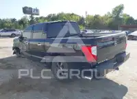 2020 Nissan TITAN фото