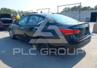2020 Nissan ALTIMA photo