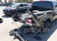 2020 Nissan FRONTIER photo