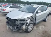 2020 Nissan ROGUE photo