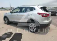 2020 Nissan ROGUE photo